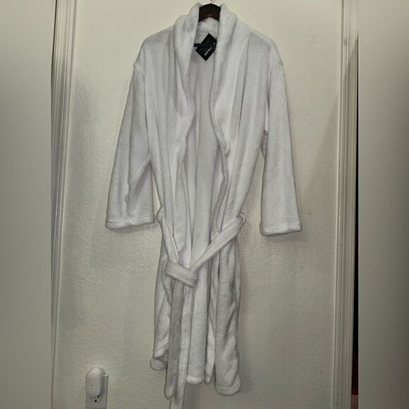 MONTBLANC ROBE  - Picture 1 of 4